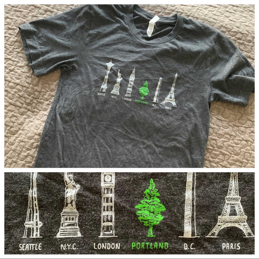 Portland Oregon Tree T-shirt Size Small Gray